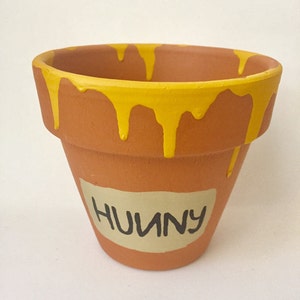 Winnie the Pooh Honey Pot Favor