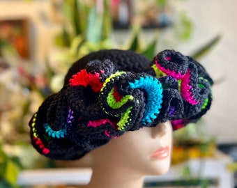 Blooming Ruffle Bucket Hat , Green and Black , Hair  display picture 2