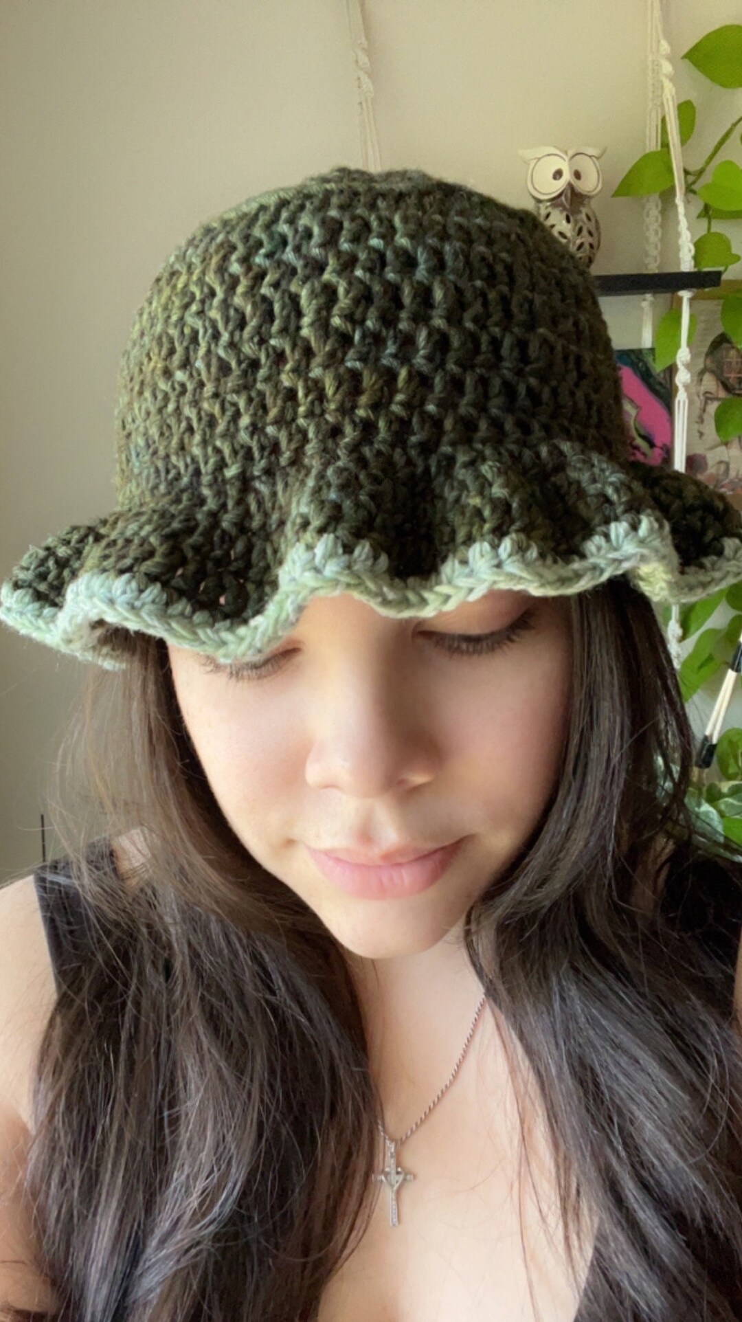 Moss Green Bucket Hat | Wool and Cashmere Blend | Adult  display picture 3