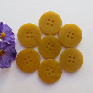 50s Vintage Unisex 4-Hole Rimmed Caramel Yellow Blouse Dress Craft Buttons-18mm image 9