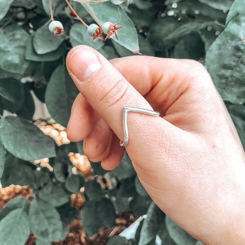 Sterling Silver Wishbone Ring Stacking Ring Nature Inspired Minimalist Jewellery Chevron Style Mountain Peak Gifts For Her image 3