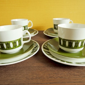Set of 4 Vintage Johnson Brothers Green Leaf Design Cups and Saucers and Side Plates / Olive Green / Retro 60s / Tea Cups / Coffee Cups