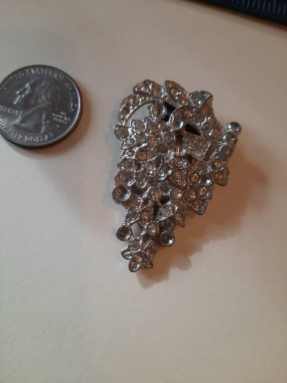 Vintage dress clip from 1930's, sparkly clip, wed… - image 10