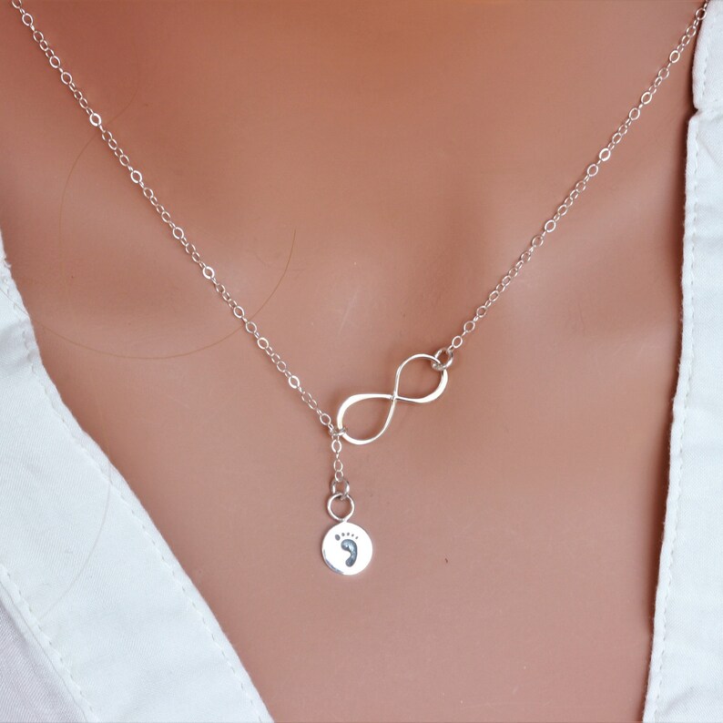 first baby jewelry for mom