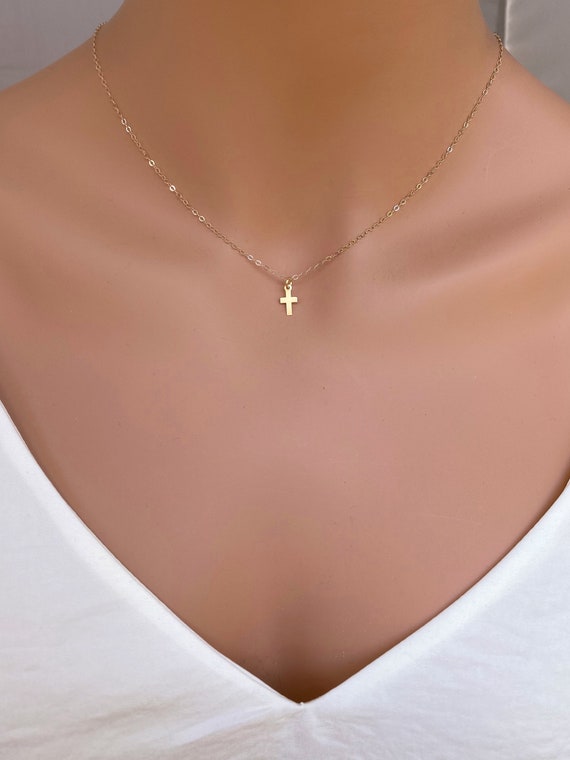 Gold cross necklace for first communion outlet