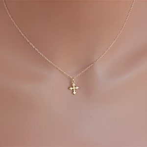 14K Yellow Gold Botonnee Cross Pendant Necklace: Solid Gold Jewelry