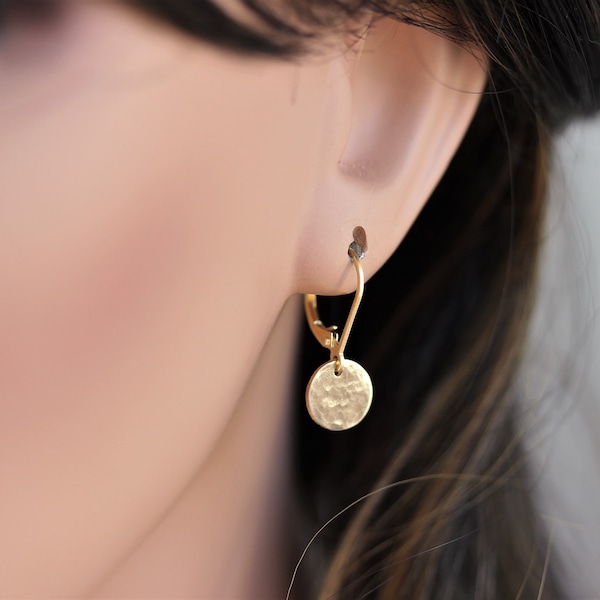 14k Gold Filled Coin Disc Dangle Earrings. 9mm Hammered Round Gold Dot. Small Plain Circle . Lever Back Earrings . Simple Modern Minimal