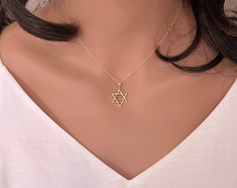 Star of David Necklace, 14k Solid Gold Star of David Necklace, Star of David Pendant or wit chain, 14k Gold Diamond Cut Star of David