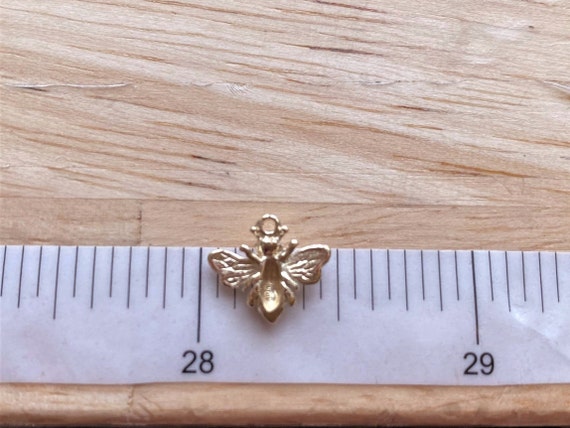 Solid gold deals bee charm