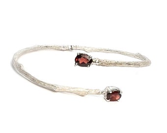 Bracciale in argento sterling con granato