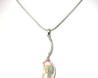 Freshwater Pearl sterling silver pendant