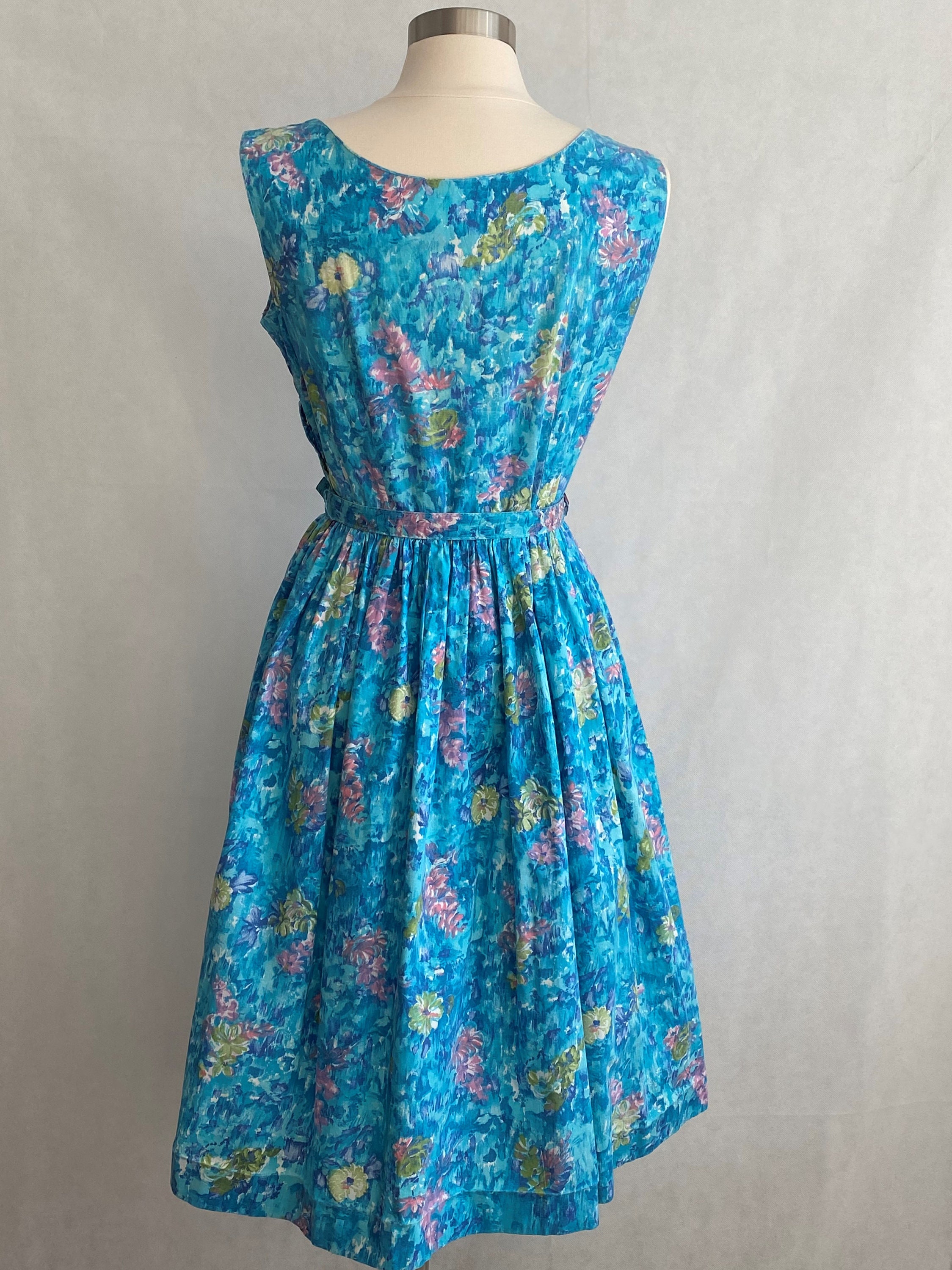 Vintage 50's Blue Floral Day Dress Vintage Fashion | Etsy