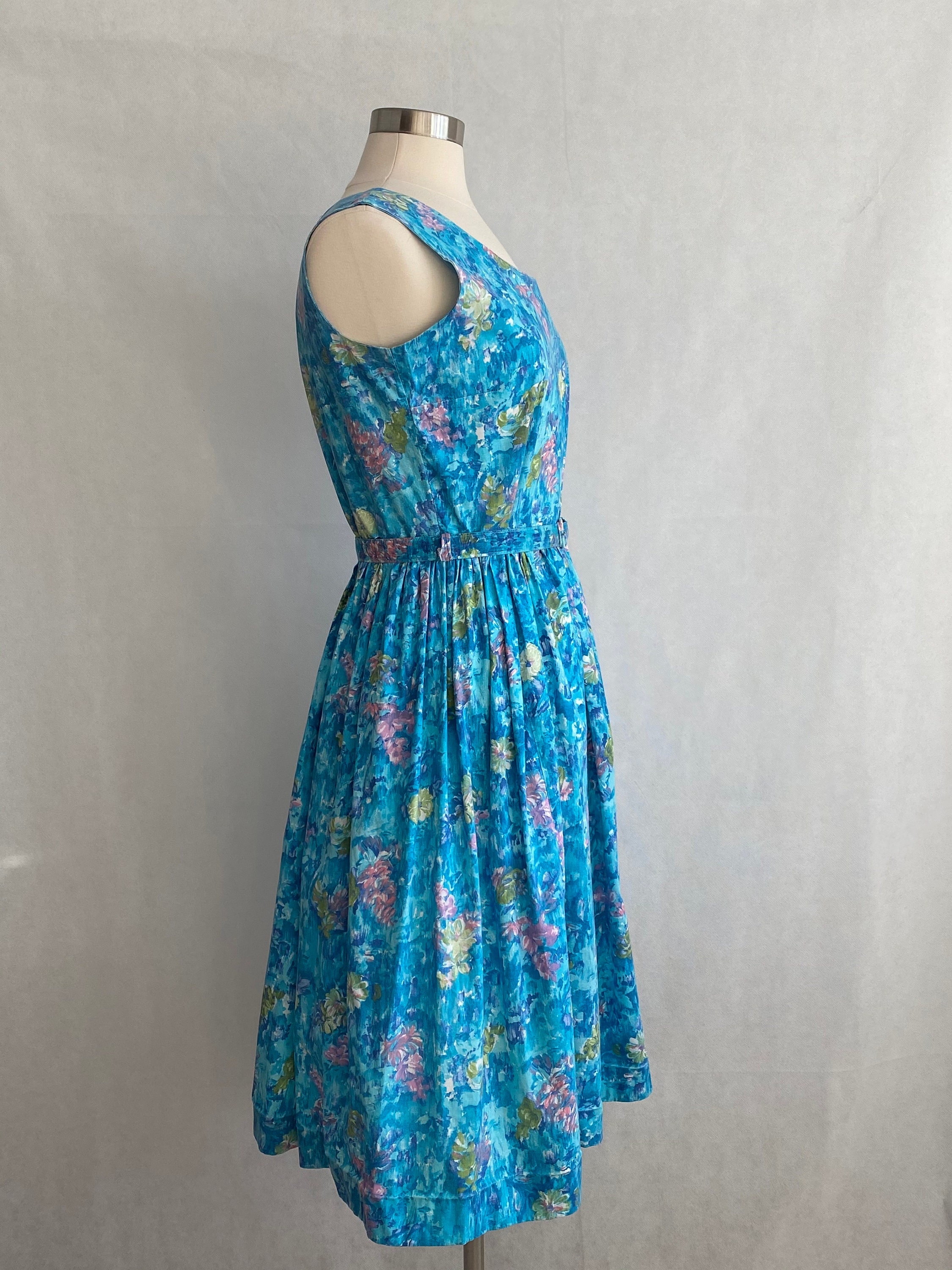 Vintage 50's Blue Floral Day Dress Vintage Fashion | Etsy