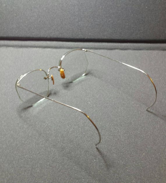 American Optical Vintage 12k White Gold Filled Frames with Non-Perscription Lenses
