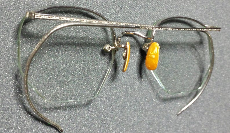 American Optical Vintage 12k White Gold Filled Frames with Non-Perscription Lenses