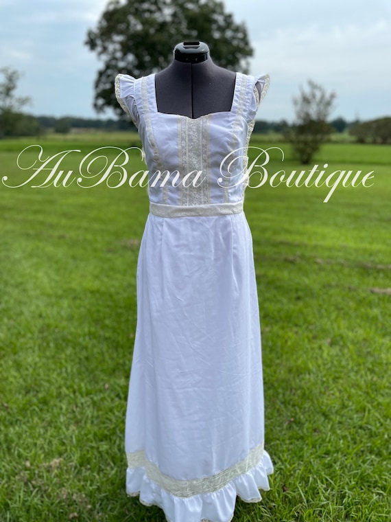 The kayleigh Graduation/portrait Dress - Etsy Finland The kayleigh Graduation/portrait Dress - Etsy Finland