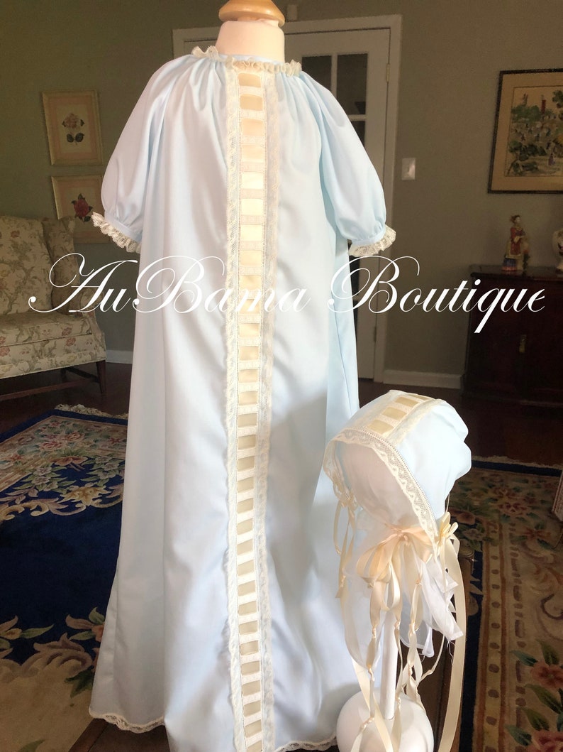 Elegant Ribbon Insertion Ragland Sleeve Gown and Bonnet image 1