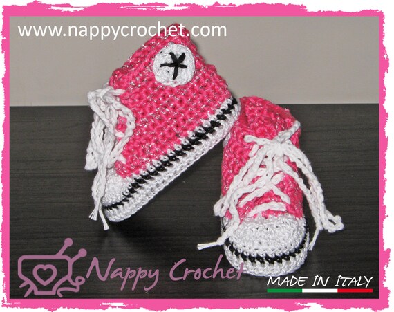 scarpine neonato converse all uncinetto