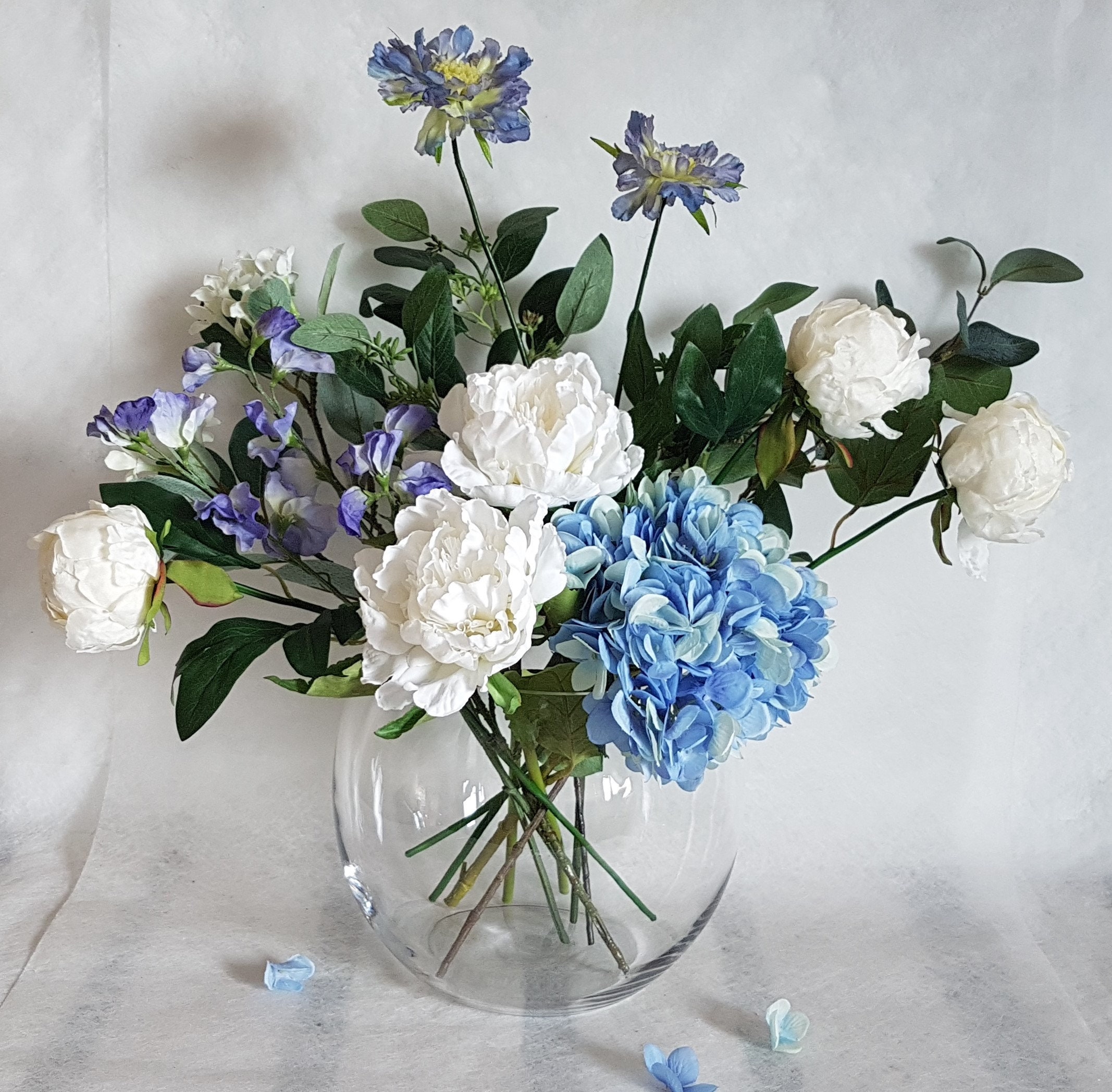 Accessoires & décoration pour Salle de Bain Vase Bleu Ciel 32 cm Fleurs artificielles Bleu Ciel Chambre à Coucher ou fenêtre/étagère 