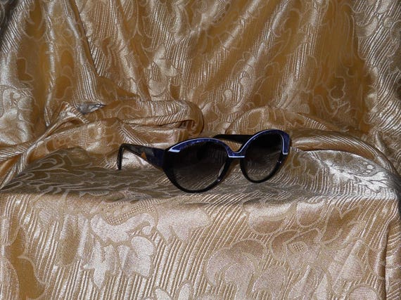 Genuine vintage Lozza sunglasses - image 1