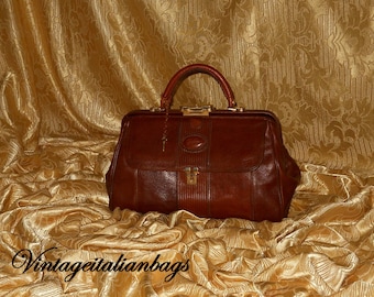 Genuine vintage doctor bag - genuine leather