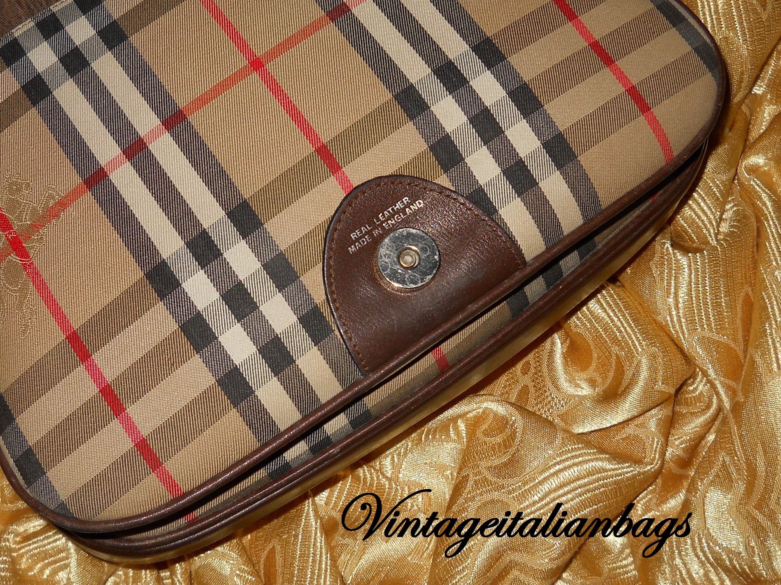 Genuine Vintage Burberrys Bag - Fabric and Genuine Leather