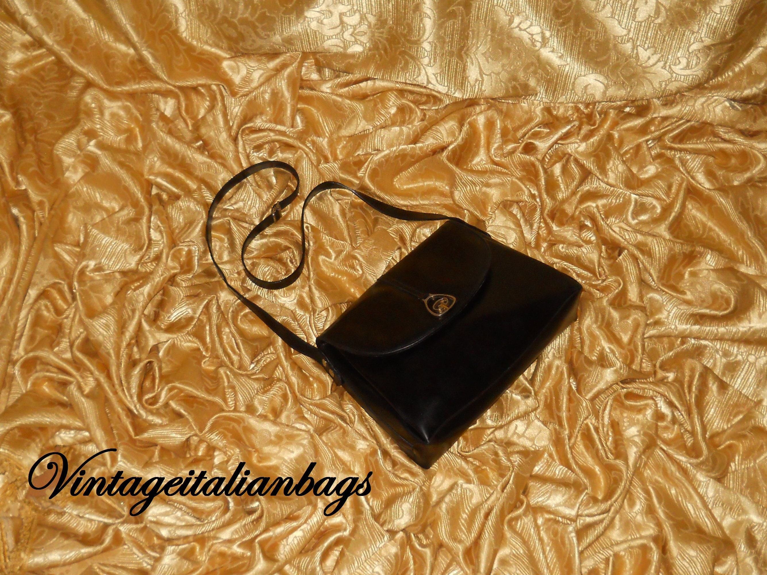 GUCCI Brown Leather Pre Loved AS IS Purse – ReturnStyle