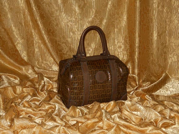 vintage fendi clutch