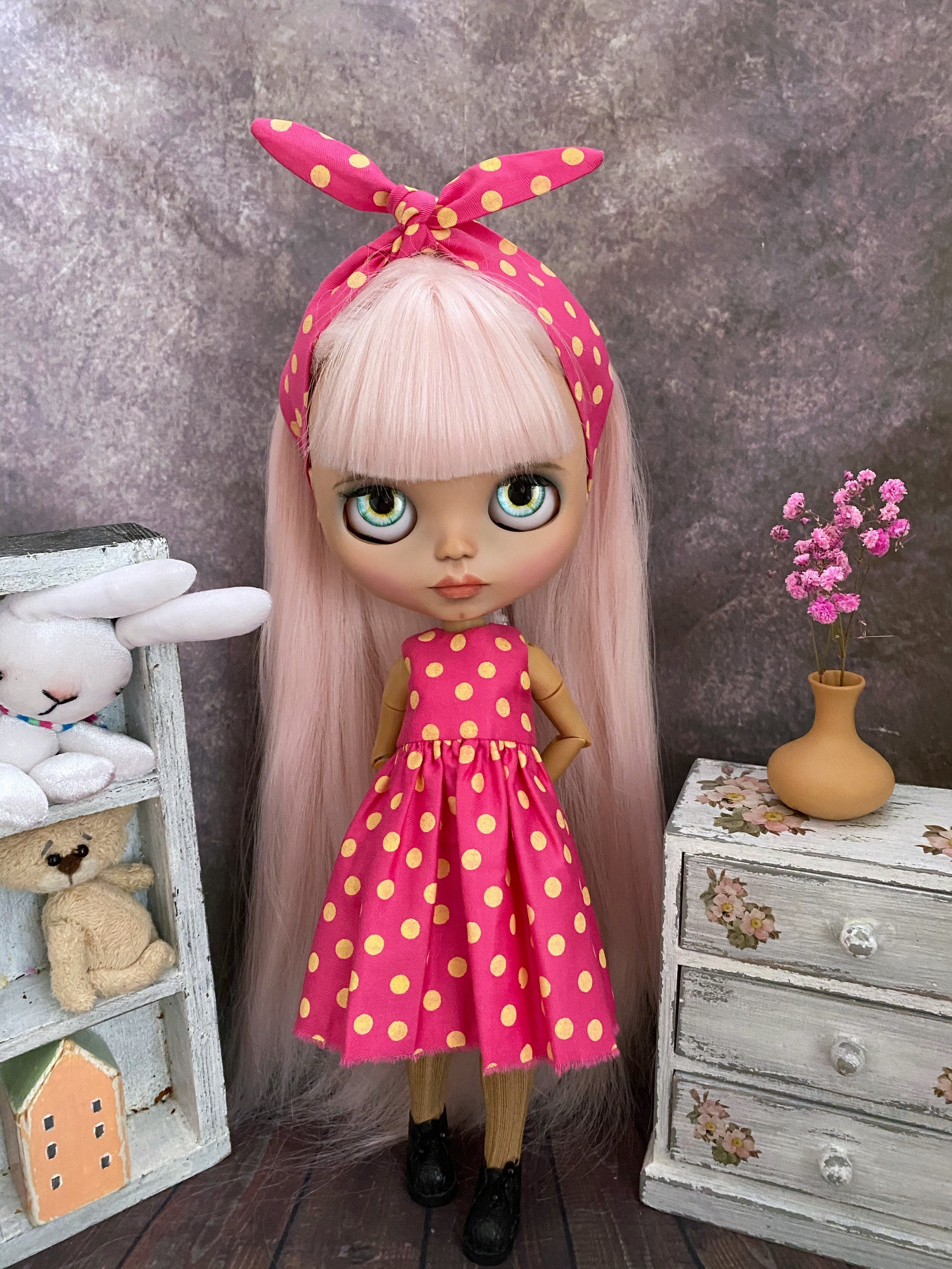 Deep pink with yellow polka dots outfit for Blythe doll: | Etsy