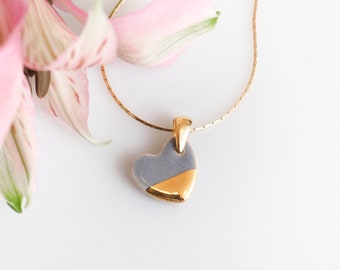 Gray heart pendant necklace goldplated Ceramic heart necklace Porcelain gold necklace Porcelain jewelry Minimalist necklace handmade Europe