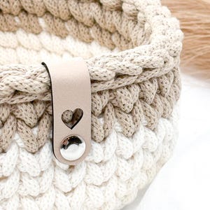 Label with heart cut-out incl. screws – Handmade – Crochet basket label – Faux leather labels – Sewing Knitting Crocheting – CS0024