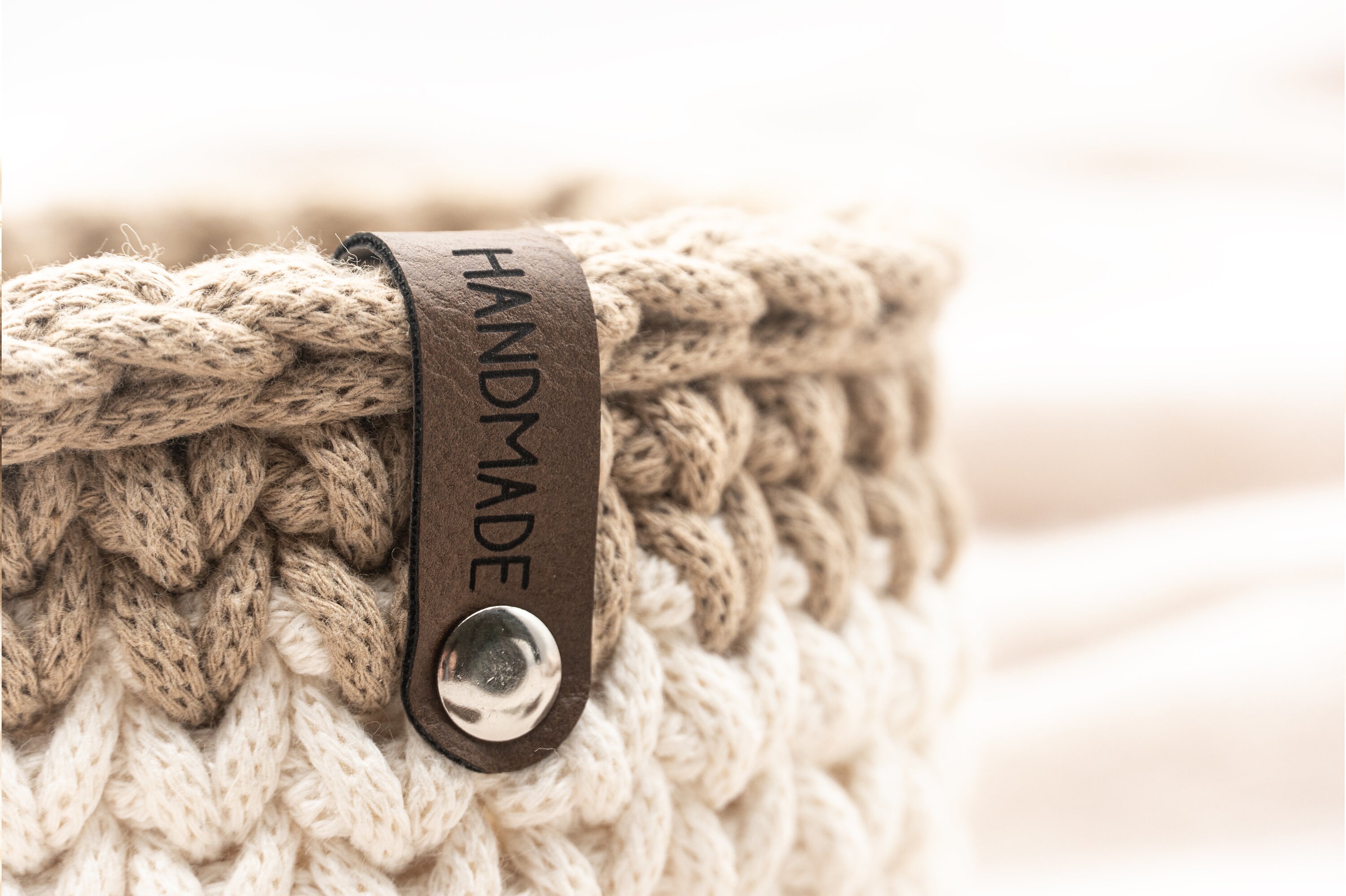 Set of 10 Labels "HANDMADE" incl. Screws - Label - Tags Crochet Basket, Faux Leather Labels  - CS0018