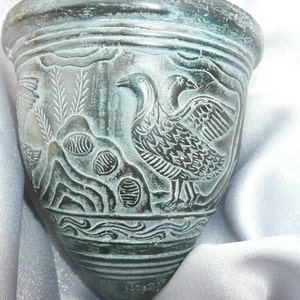 Rare Antiques & Collectibles oval candlestick bowl birds peacock