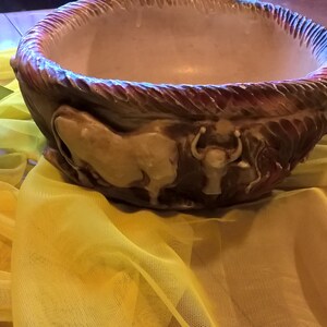 Very sparkling ceramicbowl plate  with bull, birds, wolf home decor art collectibles
