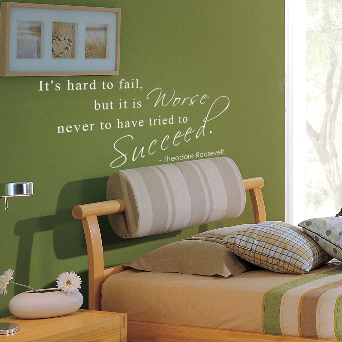 Sticker Mural Citation Theodore Roosevelt – Vinyle Noir – Décoration Salon – RexburgVinyl