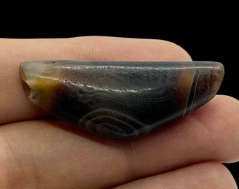 Rare Genuine Antique Ancient Old Afghan Suleimani Sulemani Solomon Hakik Aqeeq Aqiq Agate Triangle Pendant Gemstone Amulet Bead Jewelry Rare Genuine Antique Ancient Old Afghan Suleimani Sulemani Solomon Hakik Aqeeq Aqiq Agate Triangle Pendant Gemstone Amulet Bead Jewelry