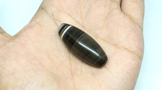 Rare Genuine Antique Ancient Old Afghan Suleimani Sulemani Solomon Hakik Aqeeq Aqiq Agate Triangle Pendant Gemstone Amulet Bead Jewelry Rare Genuine Antique Ancient Old Afghan Suleimani Sulemani Solomon Hakik Aqeeq Aqiq Agate Triangle Pendant Gemstone Amulet Bead Jewelry