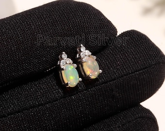 Natural Opal  925 Sterling Silver Earring, Handcrafted Silver Earring, Stud Design Silver Jewelry, Designer Jewelry, Opal Earrings