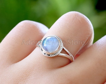 Natural Rainbow Moonstone Ring, Solid 925 Sterling Silver Ring, Blue Moonstone Oval Ring, June Birthstone Ring, Women Gift Ring Jewelry