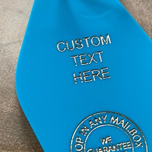 Custom Retro Motel Key Fob, YOUR CUSTOM TEXT image 1