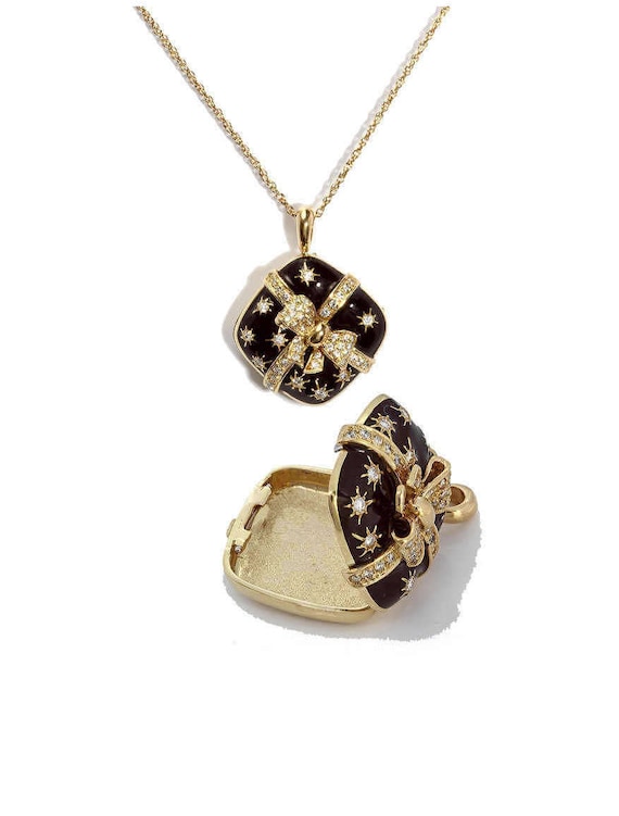 18kt gold and diamond gift box with bow locket pe… - image 1