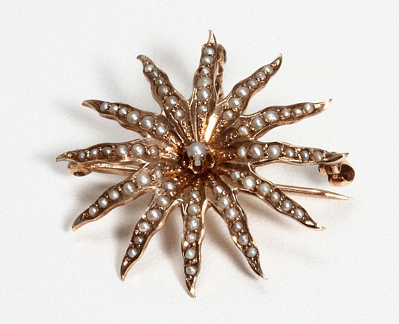 10 karat yellow gold star design multi seed pearl… - image 1