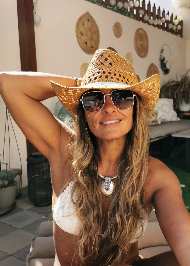 Handgemaakte stro turquoise zonnehoeden, Boho cowboyhoeden voor dames, boho strandfestivalhoed, zomerhoed, boho cowgirl hoeden voor dames afbeelding 2