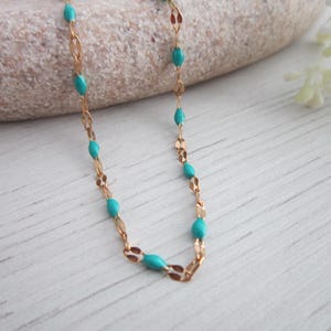 Türkis zierliche Gold Choker Halskette für Frauen in einem minimalistischen Boho Stil, handgemachte Schmuck benutzerdefinierte Halskette personalisiertes Geschenk für sie. Bild 6