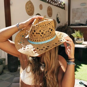 Custom cowboy hat for women – straw summer hat, handmade western style, personalized festival gift, bride hat gift for her
