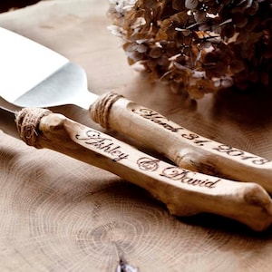 Cake knife set/Rustic cake server/ Wood Wedding knife/ Wedding cake set/ Rustic wedding Personalized server/ Driftwood wood/ Wedding gift image 1