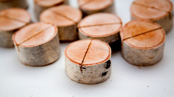 Segna Posto Festa Country Segnaposto In Legno Rustico Per Matrimoni - 20 Pezzi, Forma Naturale Con Corteccia | Per Decorazioni Nuziali, Feste E Eventi Segnaposto Matrimonio