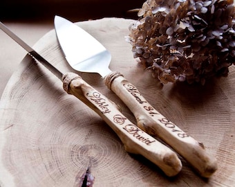 Wedding cake set/ Cake knife set/Rustic cake server/ Wood Wedding knife/ Rustic wedding Personalized server/  Driftwood wood/ Wedding gift