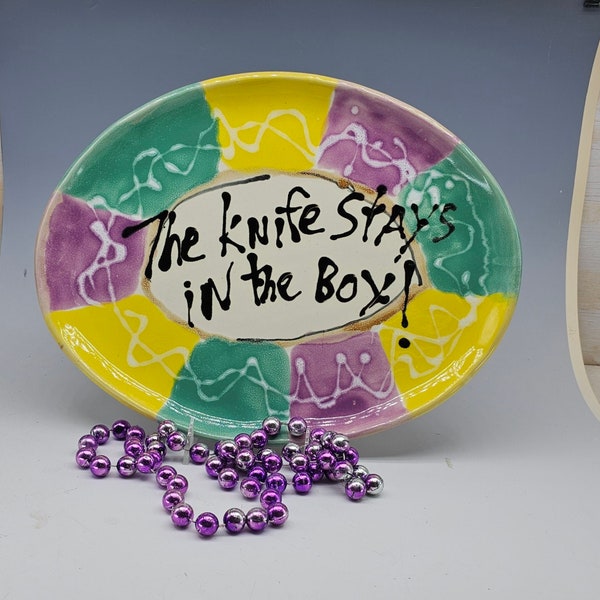 King Cake Platter , The knife stays in the box!  Purple/Yellow/Green  Mardi Gras,  Oval Platter