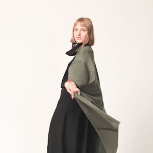 Green Haori Jacket, Japanese Kimono Jacket, Kimono Cardigan, Unisex Cardigan, Long Cardigan, Layering Cardigan, Urban Clothing, Bohemian